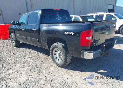 2011 Chevrolet Silverado 1500 Ls z USA, uszkodzony, nr VIN 3GCPKREA9BG167468